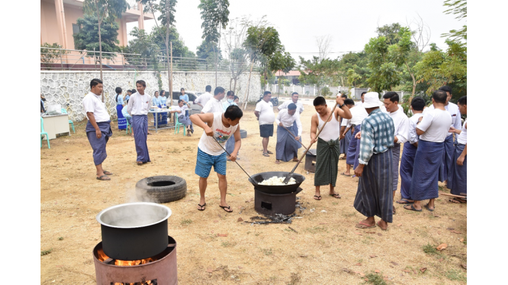 အဂတိလိုက်စားမှုတိုက်ဖျက်ရေးကော်မရှင် မြန်မာ့ရိုးရာ ထမနဲထိုးပွဲ စည်ကားသိုက်မြိုက်စွာ ကျင်းပ