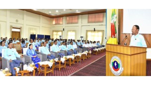 အဂတိလိုက်စားမှုတိုက်ဖျက်ရေးကော်မရှင် မြန်မာ-တရုတ် ချစ်ကြည်ရေးအသင်း(ဗဟို)မှ ငလျင်ဘေးဒဏ်သင့်ခဲ့သည့် ကော်မရှင်ရုံးဝန်ထမ်းမိသားစုများအတွက် ထောက်ပံ့ငွေများပေးအပ်လှူဒါန်းမှု အခမ်းအနား ကျင်းပ