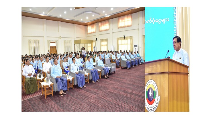 အဂတိလိုက်စားမှုတိုက်ဖျက်ရေးကော်မရှင်၊ ပညာရည်ချွန်ဆုချီးမြှင့်ခြင်းနှင့် ကျောင်းဝတ်စုံ၊ ဗလာစာအုပ်၊ ပညာသင်ထောက်ပံ့ငွေများ ပေးအပ်ပွဲအခမ်းအနားကျင်းပ