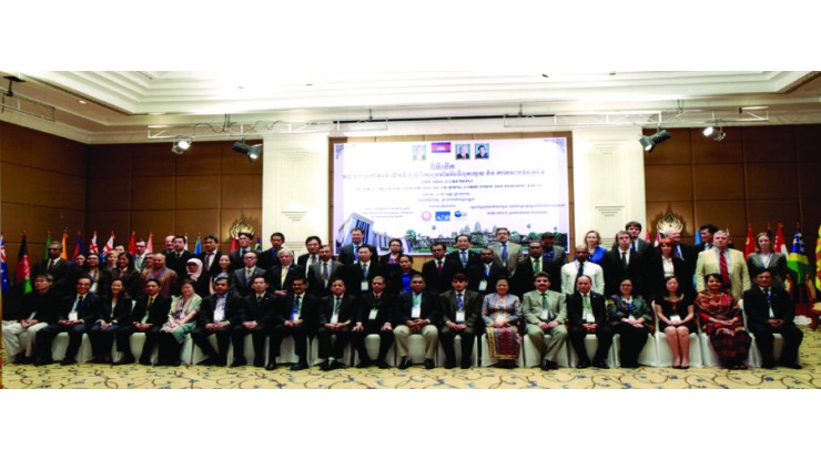 -    (ADB/OECD) အာရှပစိဖိတ်ဒေသ အဂတိလိုက်စားမှုတိုက်ဖျက်ရေး ကနဦးအစီအစဉ်က ကြီးမှူး ကျင်းပသည့် (၈)ကြိမ်မြောက် အာရှပစိဖိတ်အဂတိလိုက်စားမှုဆန့်ကျင်ရေး ဒေသဆိုင်ရာ ကွန်ဖရင့်နှင့် (၁၉)ကြိမ်မြောက် ဦးဆောင်အဖွဲ့အစည်းအဝေး